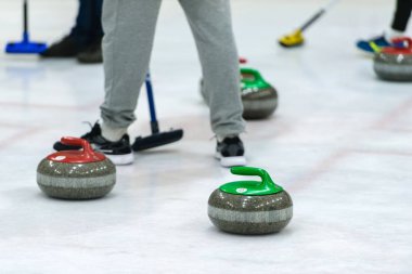 Curling oyun durumunu yakından.