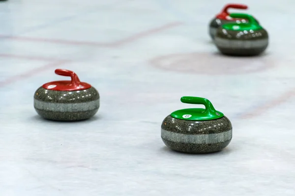 Granitsteine Für Curling Spiel Auf Dem Eis — Stockfoto