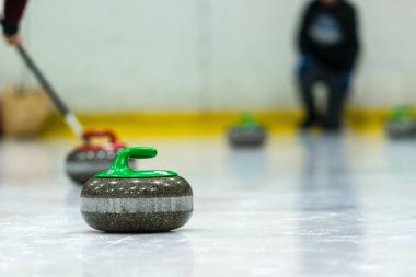 Curling oyun durumunu yakından.