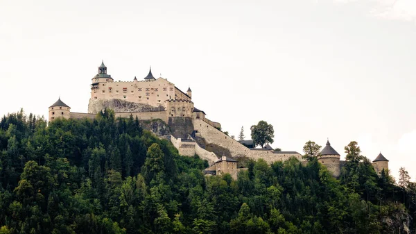 Castillo Hohenwerfen Fortaleza Sobre Valle Salzach Werfen Austria —  Fotos de Stock
