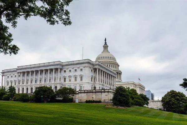 Washington DC, USA, Estados Unidos Vista del Capitolio desde la calle — Foto de Stock