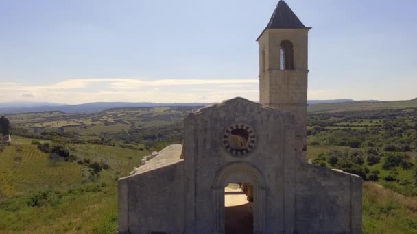 Aerial view of cathedral ruin in Sardinia — Stock Video