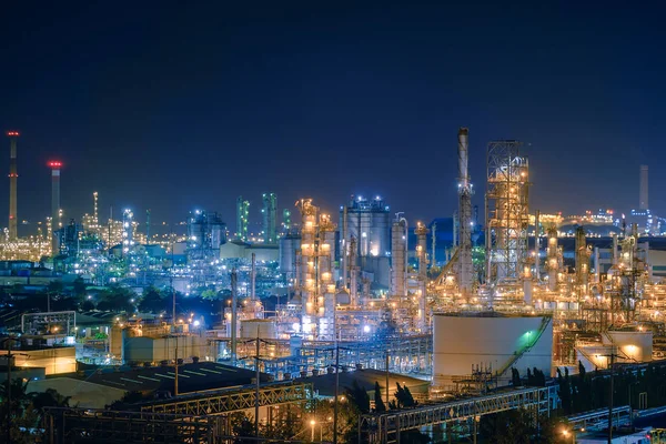 Olie Gasindustrie Raffinaderij Plant Met Glitters Verlichting Fabriek Van Aardolie — Stockfoto