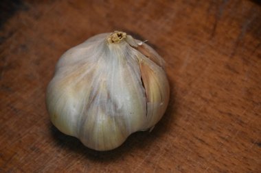 baş sarımsak ahşap tablo 