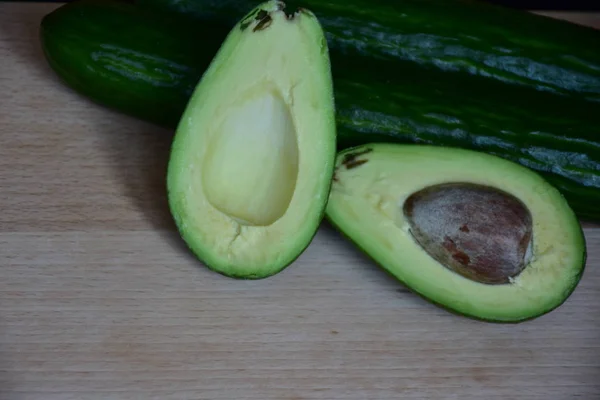 Bröd Och Grönsaker Trä Bakgrund — Stockfoto