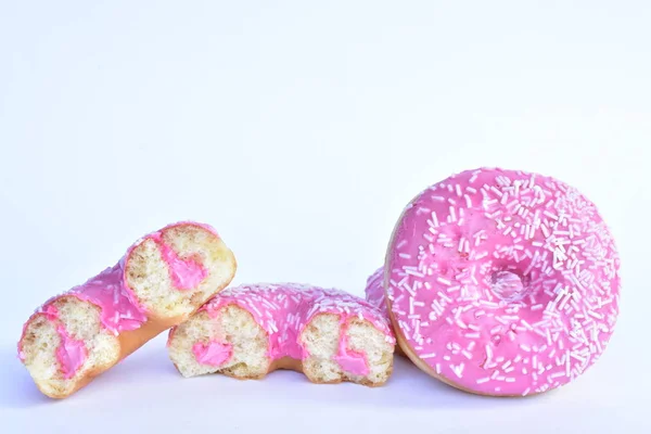 Donuts Mit Rosa Glasur Nahaufnahme — Stockfoto