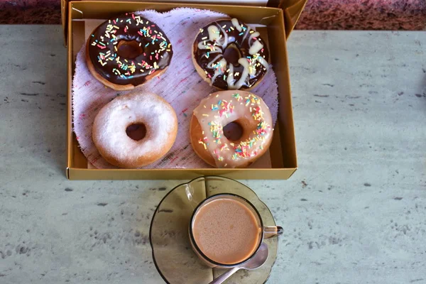 Boîte Avec Beignets Tasse Café — Photo