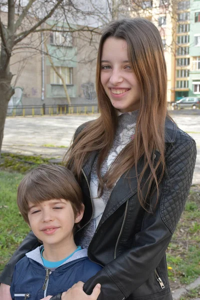 Belo Retrato Uma Família — Fotografia de Stock