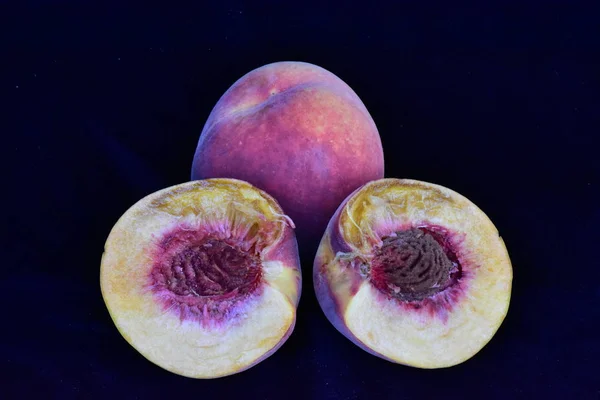 Ripe Peaches Close — Stock Photo, Image