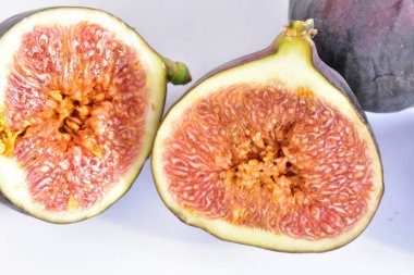 Olgun incirler yakın