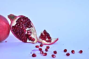 Olgun nar yakın çekim 