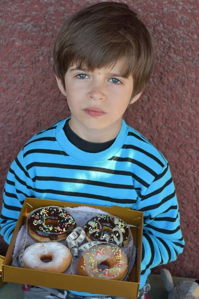 Crianças Donut Comida — Fotografia de Stock