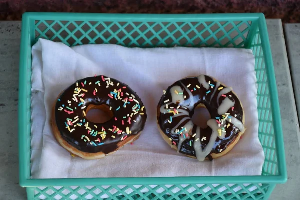 Schöne Und Leckere Donuts — Stockfoto