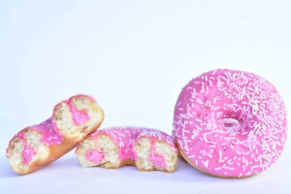 Donuts Mit Rosa Glasur Nahaufnahme — Stockfoto