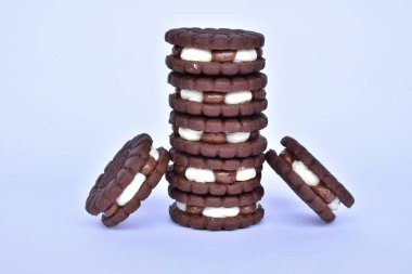 lezzetli çikolatalı kurabiye yakın 