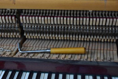 piyano atoklama ve anahtar