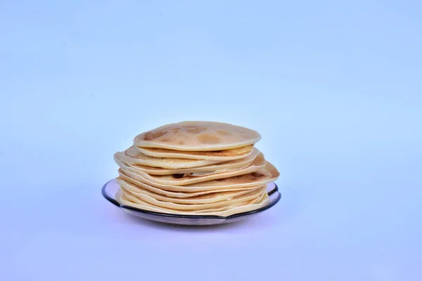 Pfannkuchen Auf Blauem Hintergrund — Stockfoto