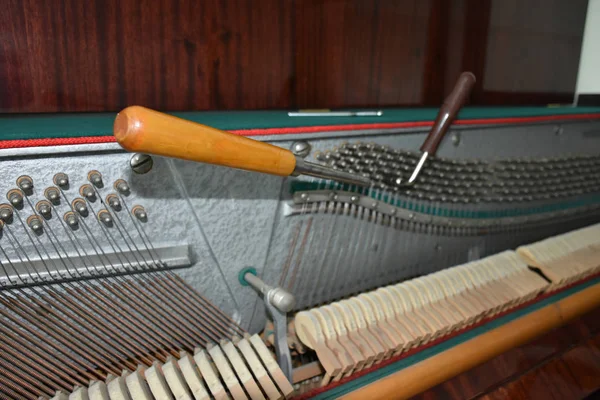 Instrumenty Strojenia Fortepianu — Zdjęcie stockowe