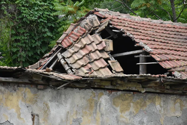 Abandoned Old House Day Time Shot — Stock Photo, Image