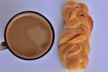 kahve ile sıcak topuz yakın çekim 