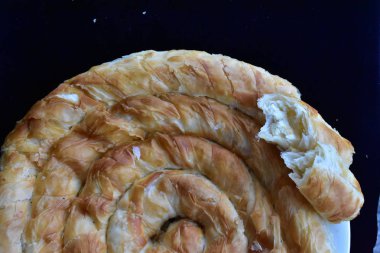 Bulgar ulusal mutfağı, Brynza ile Banicza, brynza peyniri ile Rollini, peynir beyaz-brynza