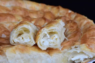 Bulgar ulusal mutfağı, Brynza ile Banicza, brynza peyniri ile Rollini, peynir beyaz-brynza