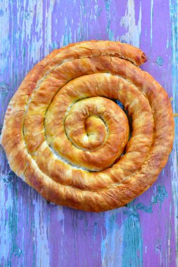 Bulgar ulusal mutfağı, Brynza ile Banicza, brynza peyniri ile Rollini, peynir beyaz-brynza,