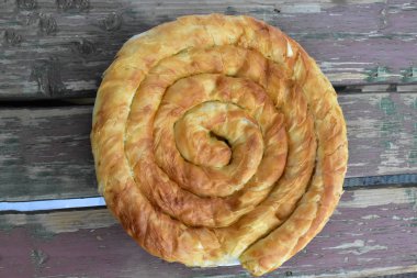 Bulgar ulusal mutfağı, Brynza ile Banicza, brynza peyniri ile Rollini, peynir beyaz-brynza
