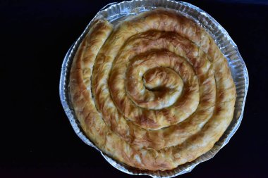 Bulgar ulusal mutfağı, Brynza ile Banicza, brynza peyniri ile Rollini, peynir beyaz-brynza