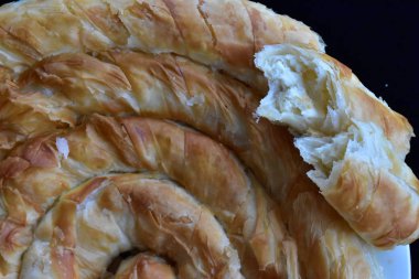 Bulgar ulusal mutfağı, Brynza ile Banicza, brynza peyniri ile Rollini, peynir beyaz-brynza