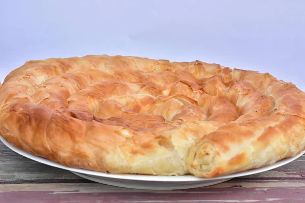 Cozinha Nacional Búlgara Banicza Com Brynza Rollini Com Queijo Brynza — Fotografia de Stock