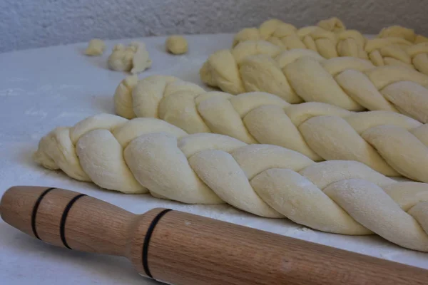 Домашній Хліб Коси Тіста — стокове фото