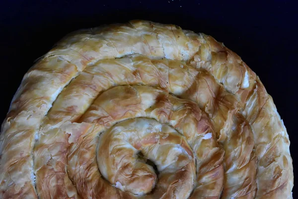 Masakan Nasional Bulgaria Banicza Dengan Brynza Rollini Dengan Keju Brynza — Stok Foto