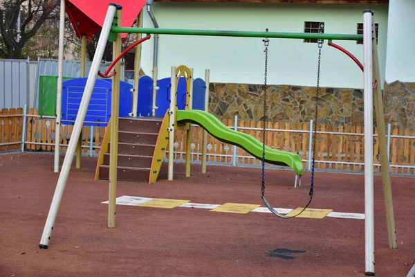 Parktaki güzel oyun parkı