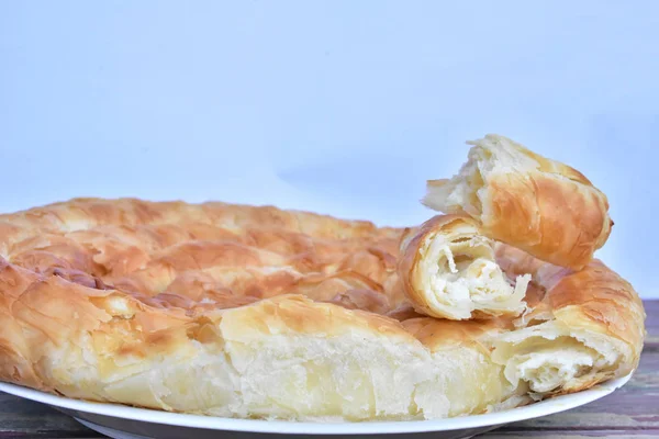 Cozinha Nacional Búlgara Banicza Com Brynza Rollini Com Queijo Brynza — Fotografia de Stock