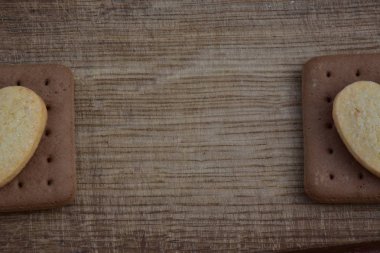 kalp şeklinde kurabiye yakın çekim 