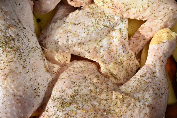 Frisches Huhn Vor Dem Kochen — Stockfoto