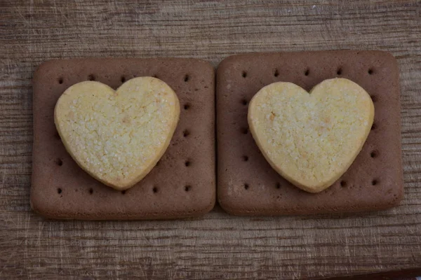 kalp şeklinde kurabiye yakın çekim 