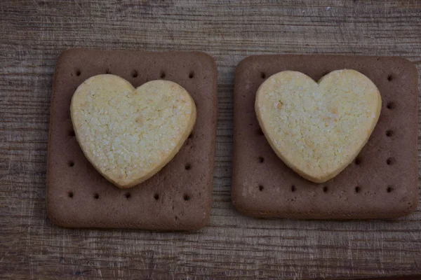 kalp şeklinde kurabiye yakın çekim 