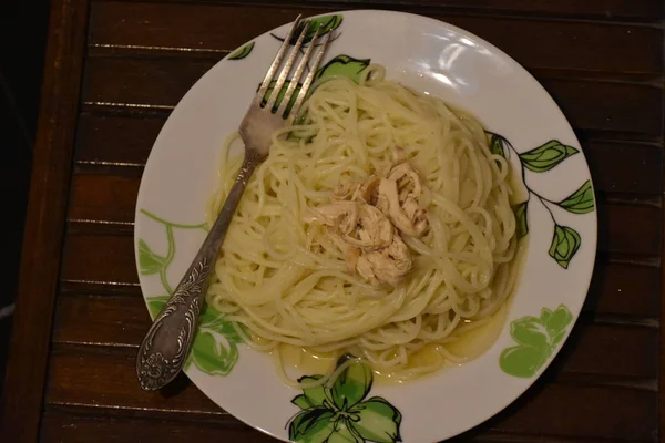 Gotowane Domowe Spaghetti Mięsem Talerzu — Zdjęcie stockowe