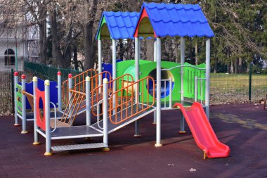 Parktaki güzel oyun parkı