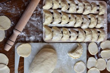 Kaynar kadar-Varenyky (mantı), geleneksel Ukrayna mutfağı