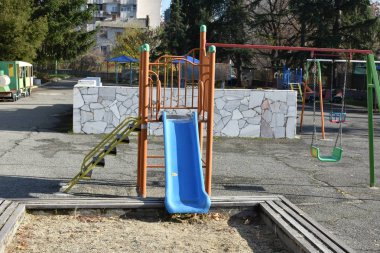 Parktaki güzel oyun parkı