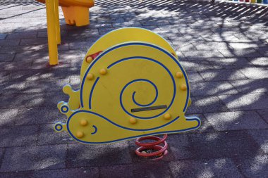 Parktaki güzel oyun parkı