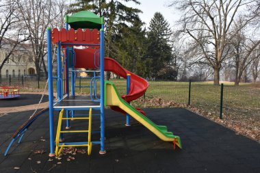 Parktaki güzel oyun parkı