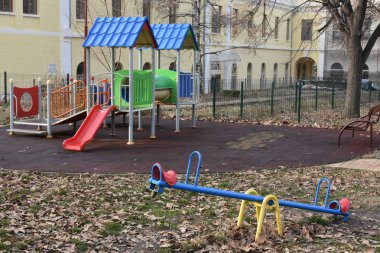 Parktaki güzel oyun parkı