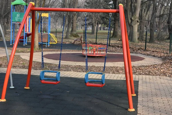 Schöner Spielplatz Park — Stockfoto