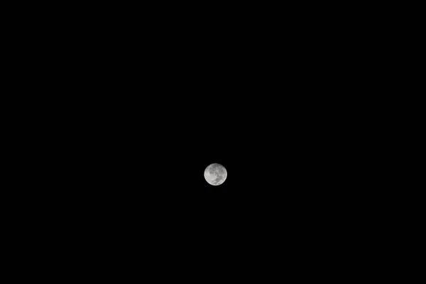 Luna Sullo Sfondo Della Notte — Foto Stock