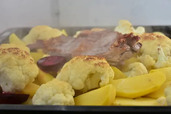 Batata Com Carne Perto — Fotografia de Stock