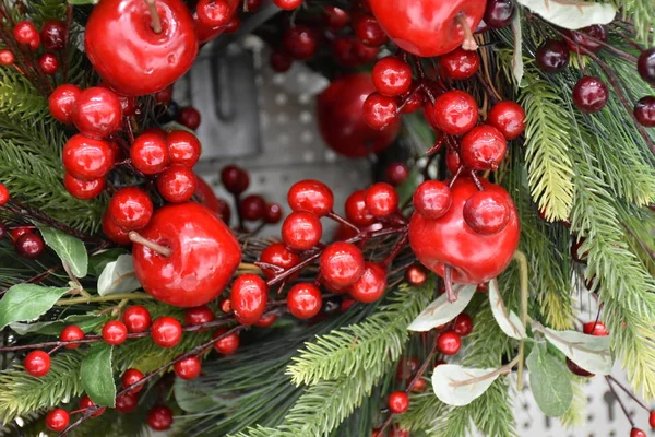 Bella Ghirlanda Natale Vicino — Foto Stock